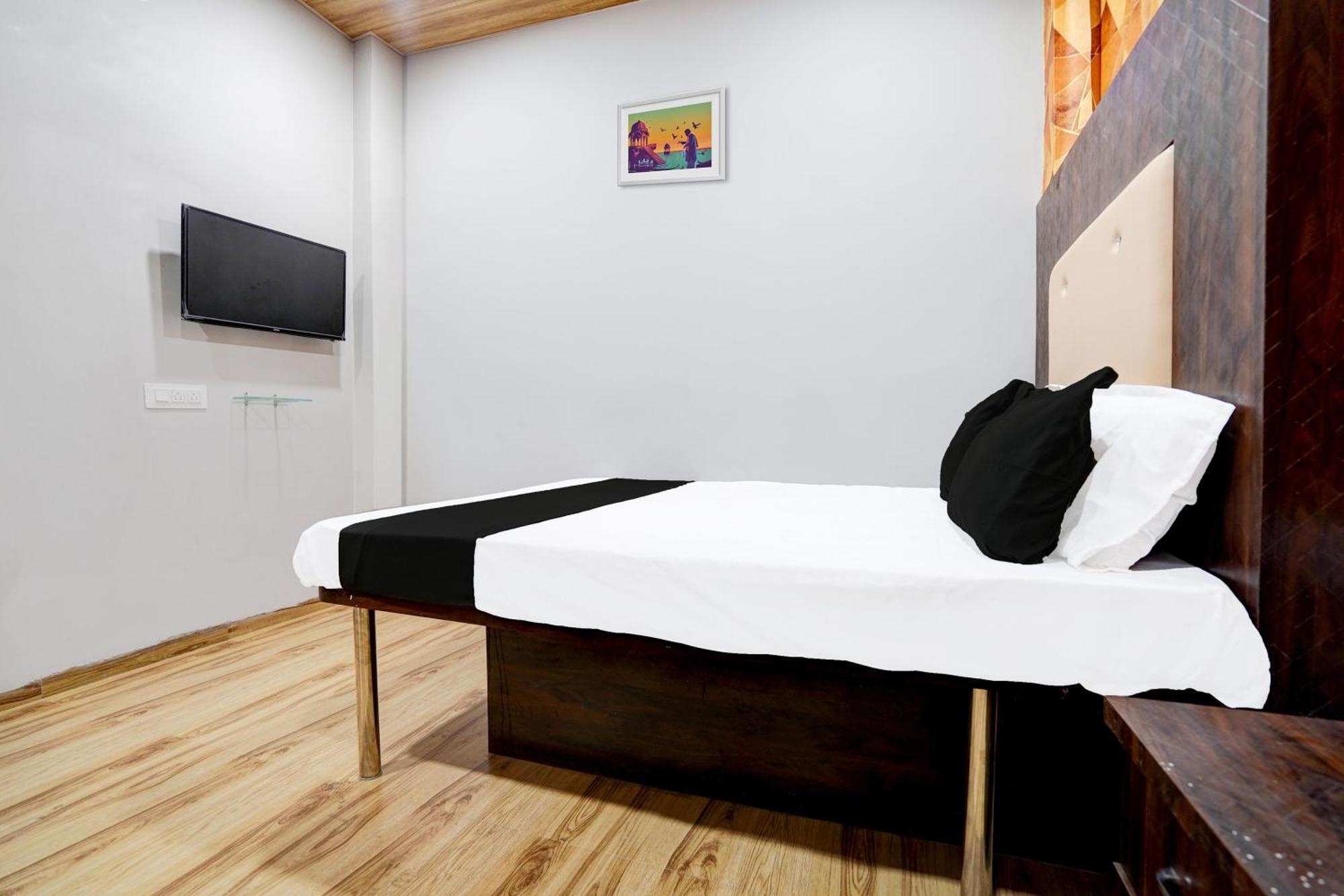 Hotel O New Sai Resort Nágpur Exteriér fotografie